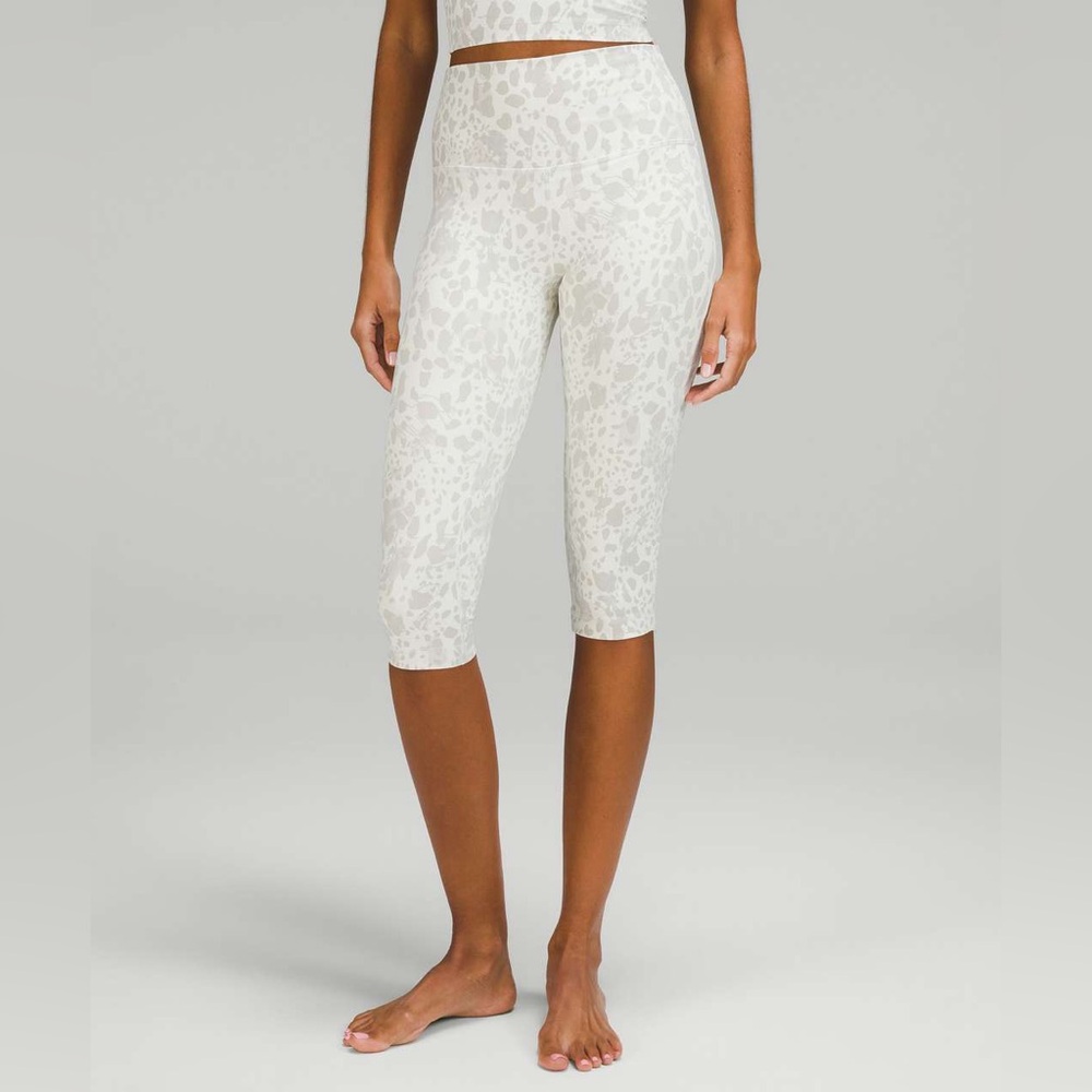 Lululemon Align High-Rise Crop 17"